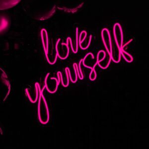 "Love yourself" Neon Led - obrazek 3