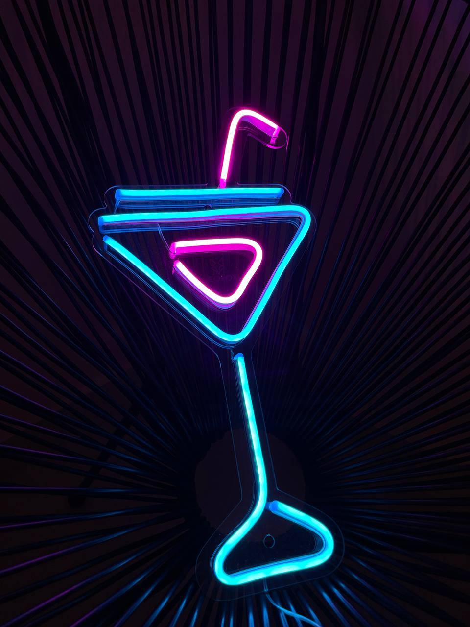 jpeg-optimizer_IMG_8933 "Martini Drink" Neon Led - obrazek 1